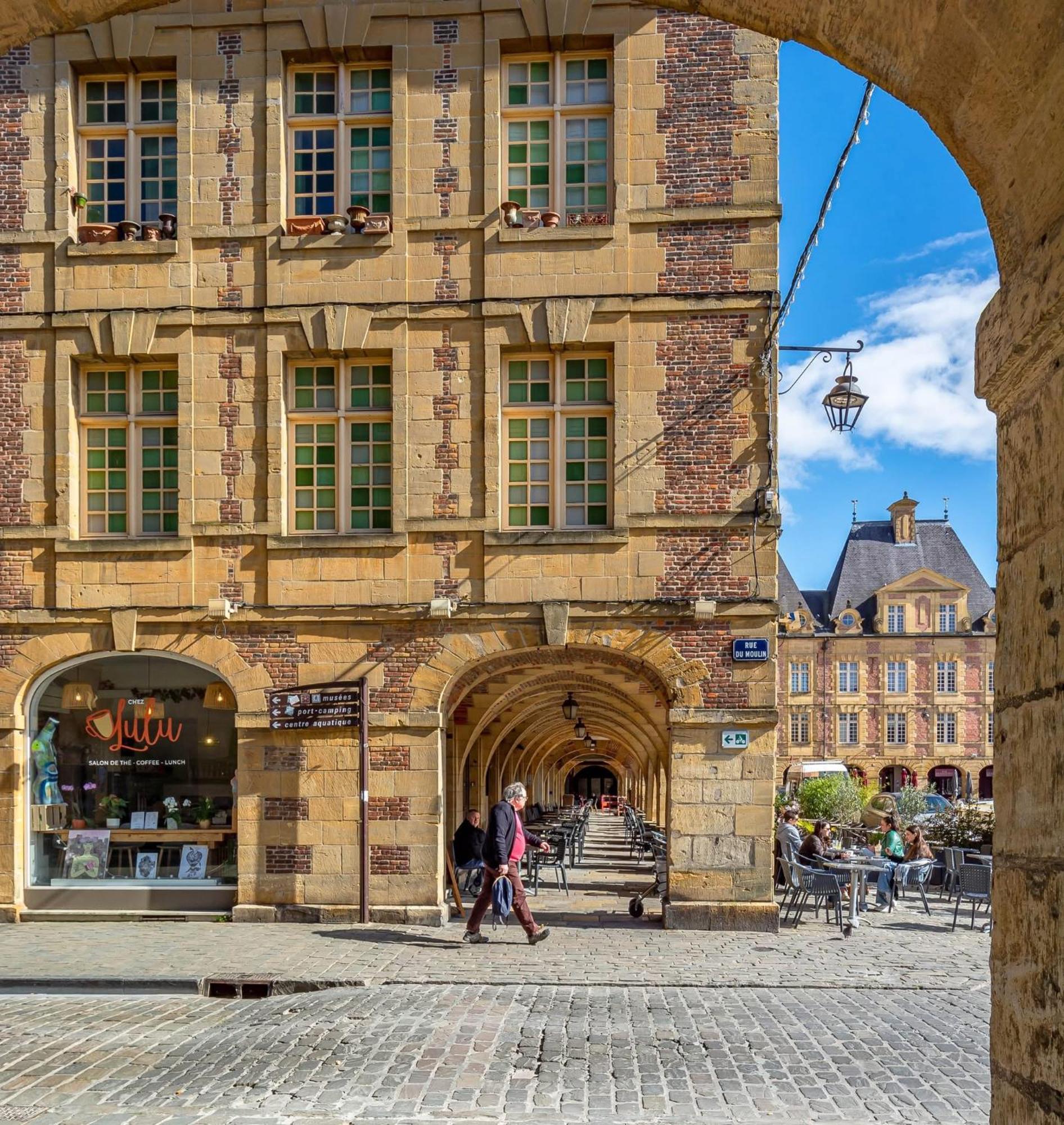 Le Petit Ardennais Charleville-Mézières Zewnętrze zdjęcie