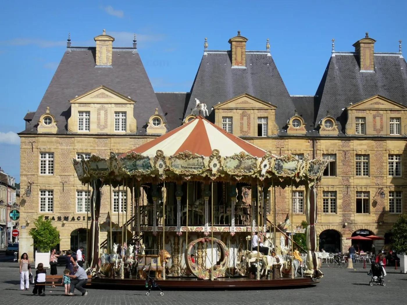 Le Petit Ardennais Charleville-Mézières Zewnętrze zdjęcie