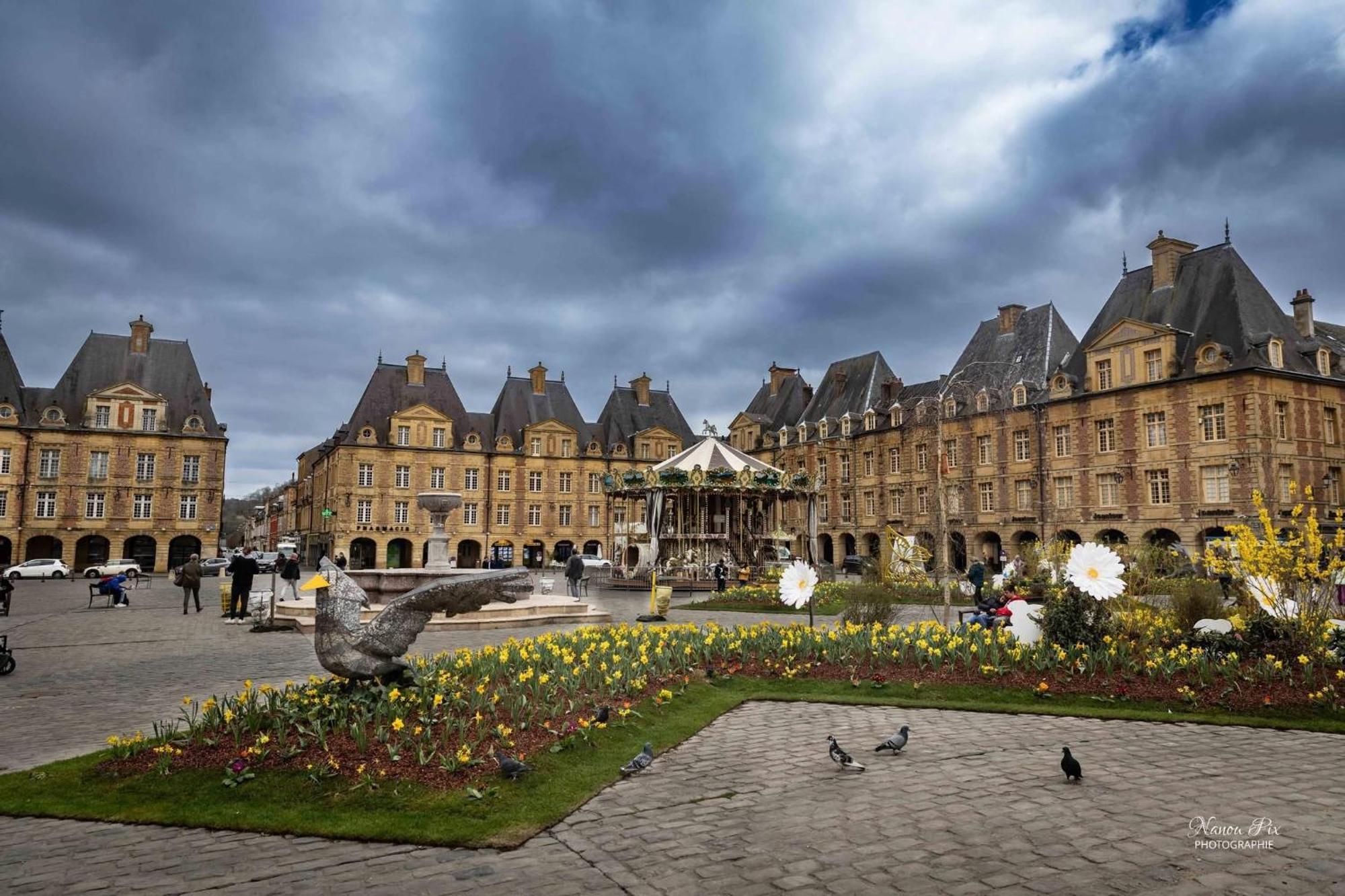 Le Petit Ardennais Charleville-Mézières Zewnętrze zdjęcie